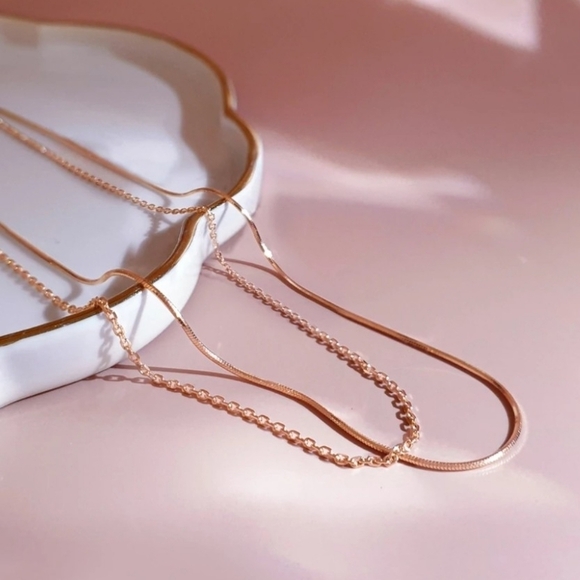 NEW 18k Rose Gold Plated Double Layer Necklace - Picture 3 of 10